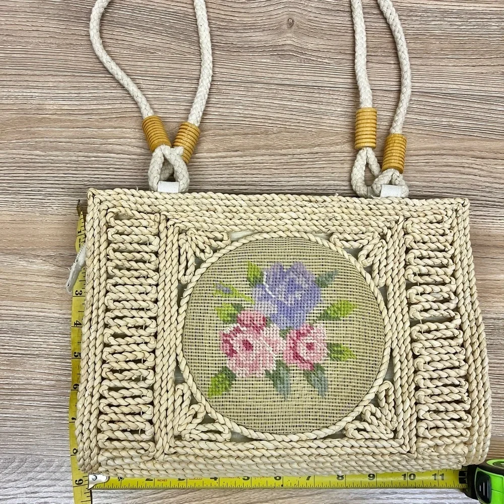 Vintage Cross Stitch Basket Weave Shoulder Bag - Picture 5 of 9
